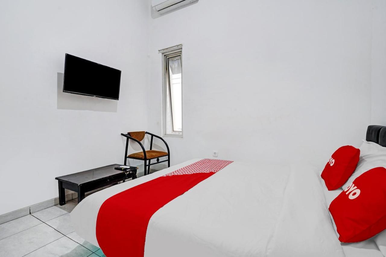 בנדונג Oyo 1932 Srimahi Residence מראה חיצוני תמונה
