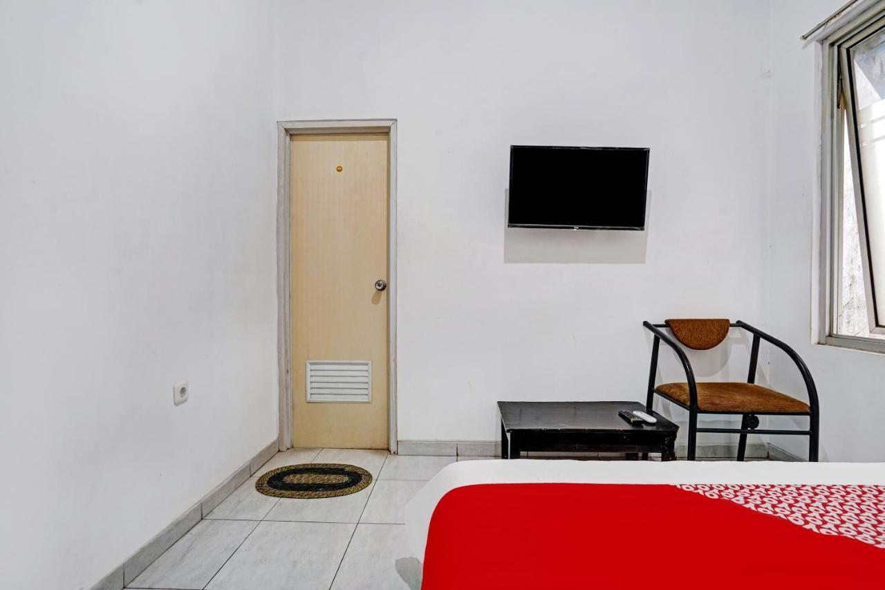 בנדונג Oyo 1932 Srimahi Residence מראה חיצוני תמונה