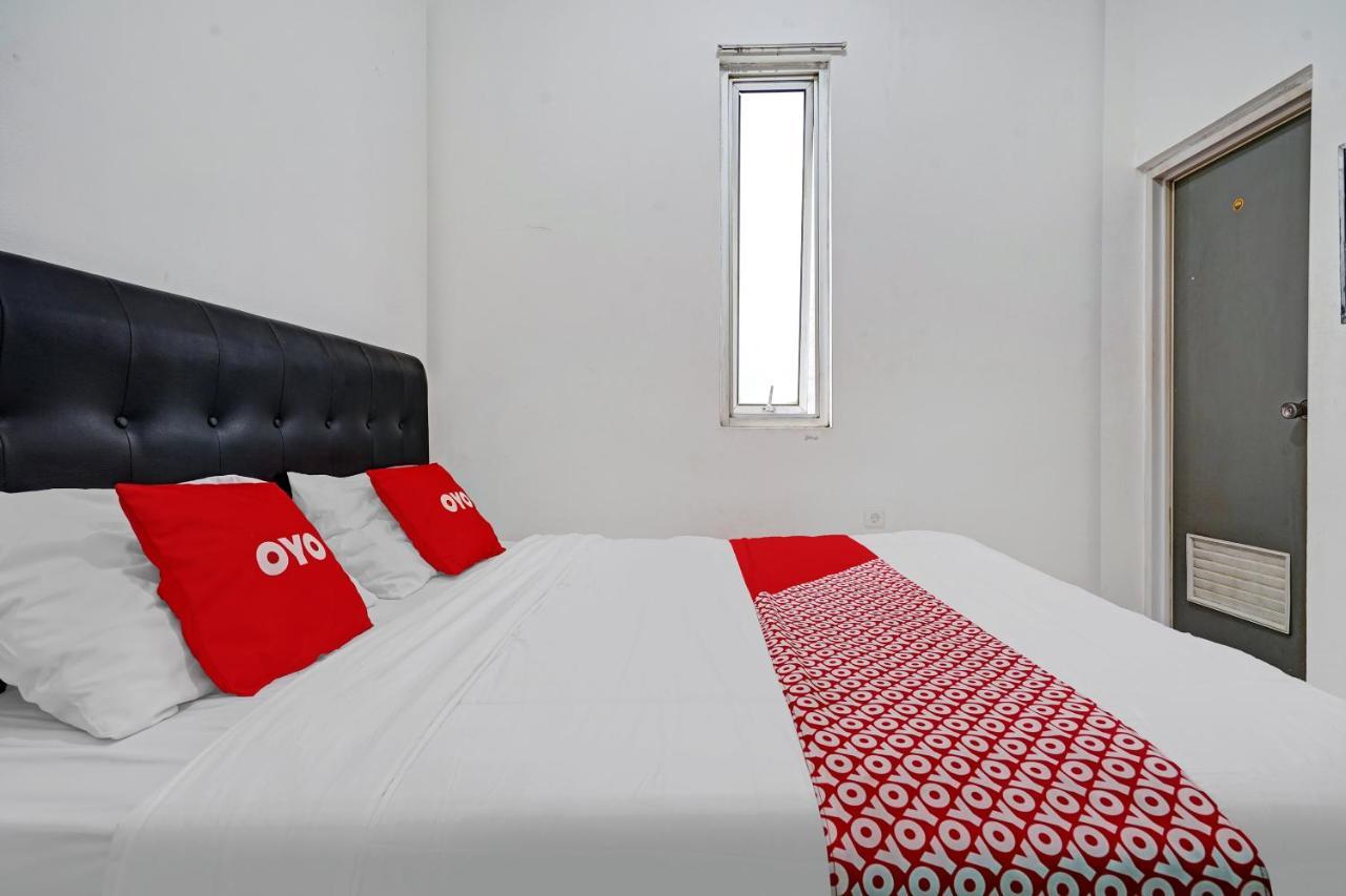 בנדונג Oyo 1932 Srimahi Residence מראה חיצוני תמונה