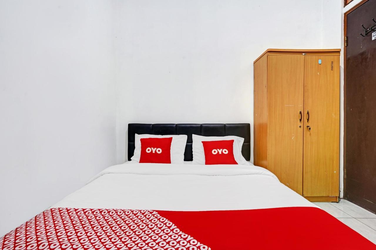 בנדונג Oyo 1932 Srimahi Residence מראה חיצוני תמונה