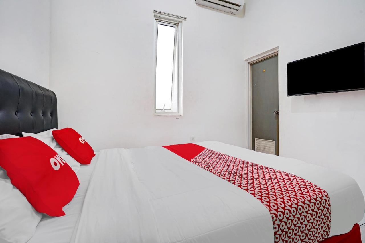 בנדונג Oyo 1932 Srimahi Residence מראה חיצוני תמונה
